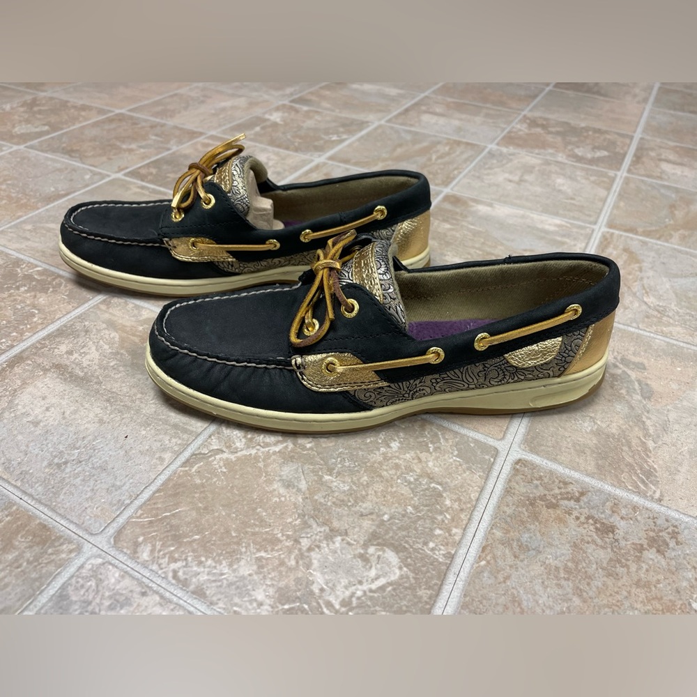 Women’s Sperry Bluefish boat shoes. Black and gold. Size 10M. New.